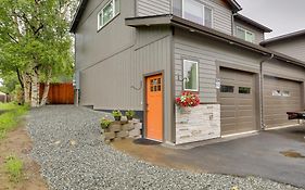 Anchorage Apartment With A View About 3 Mi To Airport